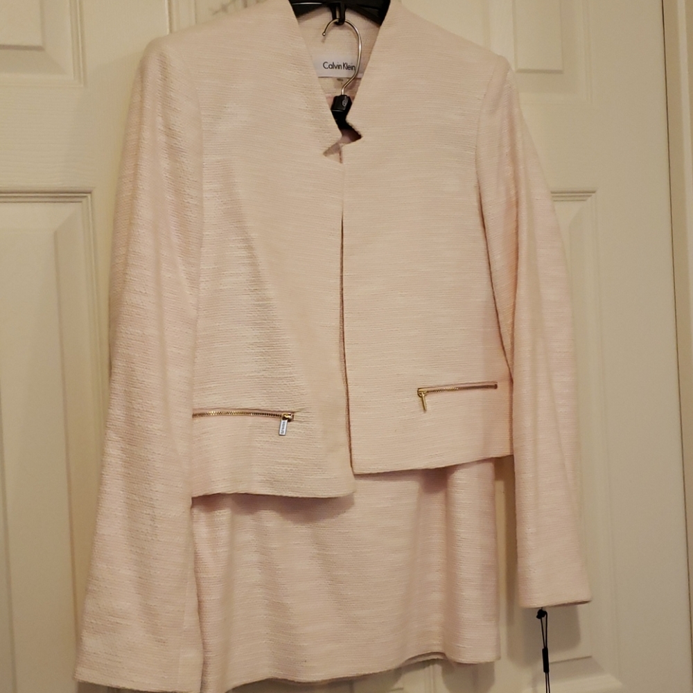 Women's suit